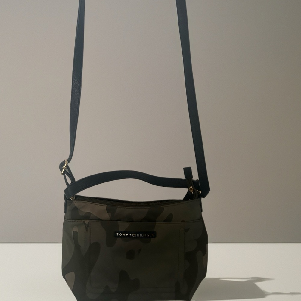 Tommy Hilfiger Olive Green Camo Crossbody with Navy Strap